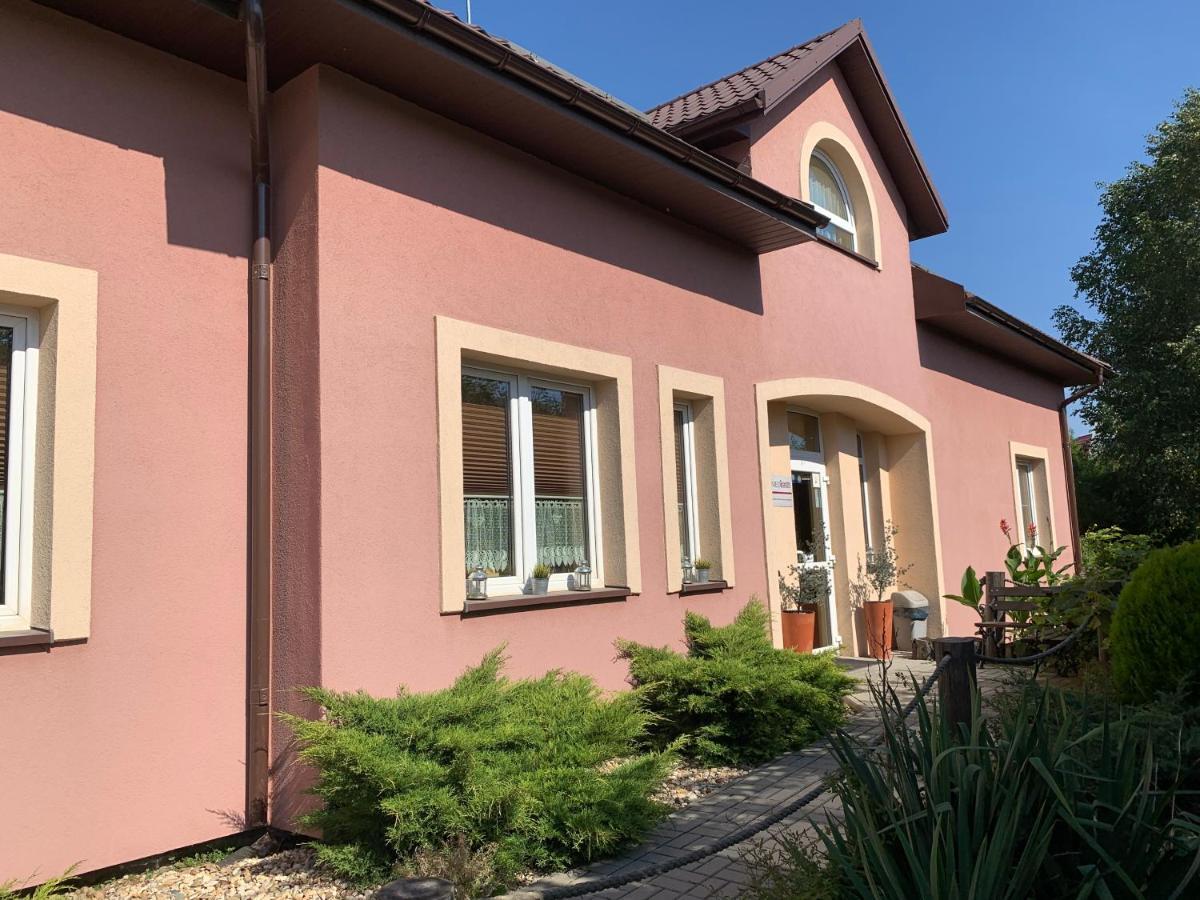 Medison Family Boutique B&B Kielce Exterior photo