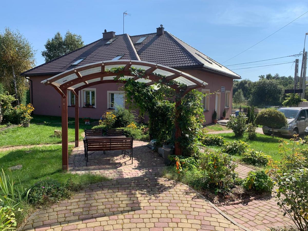 Medison Family Boutique B&B Kielce Exterior photo